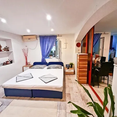 Studio Oasis شقة